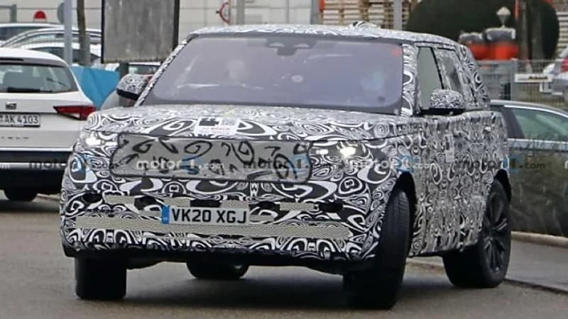 صور تجسسية تكشف عن لاند روفر رينج روفر 2022