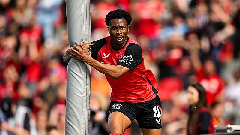 ليفركوزن يتغلب على أوغسبورغ بثنائية