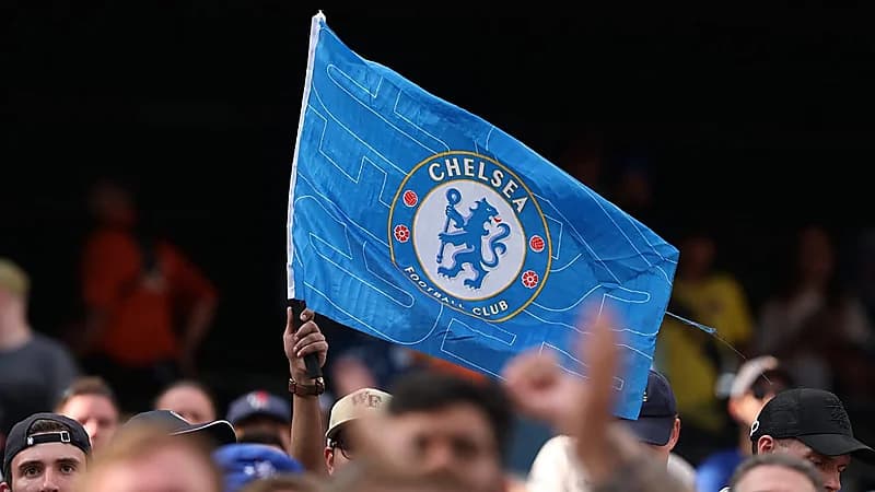 الاتحاد الإنجليزي يوجه 74 اتهامًا لتشيلسي بخصوص لوائح الوسطاء والاستثمار