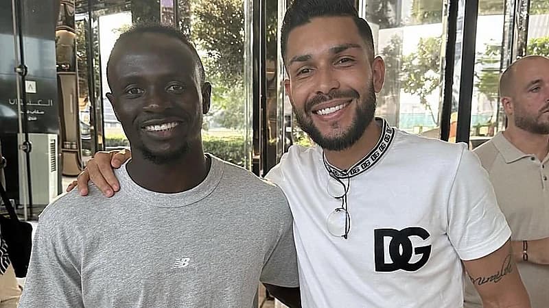 بيتروس يلتقي بـ ماني ويرحب به : أهلا بك في بلدنا وفي دورينا