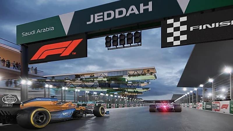 أفضل سائقي العالم يعبرون عن إعجابهم بحلبة "فورمولا 1" 