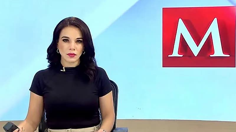 وفاة مذيعة مكسيكية في حادث مأساوي خلال درس طيران.. فيديو