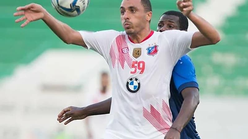 أحمد عكايشي يقود فريق الكويت للنصف النهائى الآسيوي