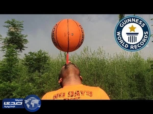 بالفيديو.. هندي يدُور كرة على فرشاة أسنان ويُحقق رقماً قياسياً