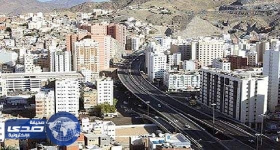 معلمات يشتكين مديرة مدرسة تجبرهن على دفع راتب موظفة بمكة