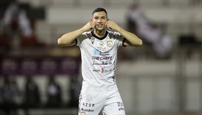 جوانكا يعتذر للشباب والبلطان