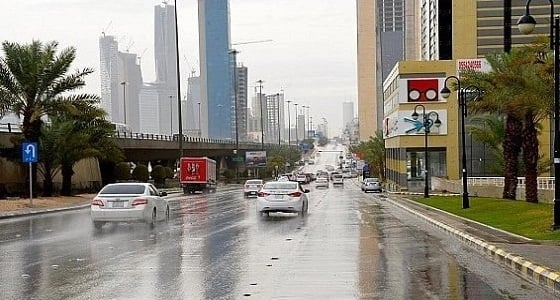 باحث فلكي: أجواء المملكة تتأثر بحالة جوية ممطرة حتى السبت المقبل