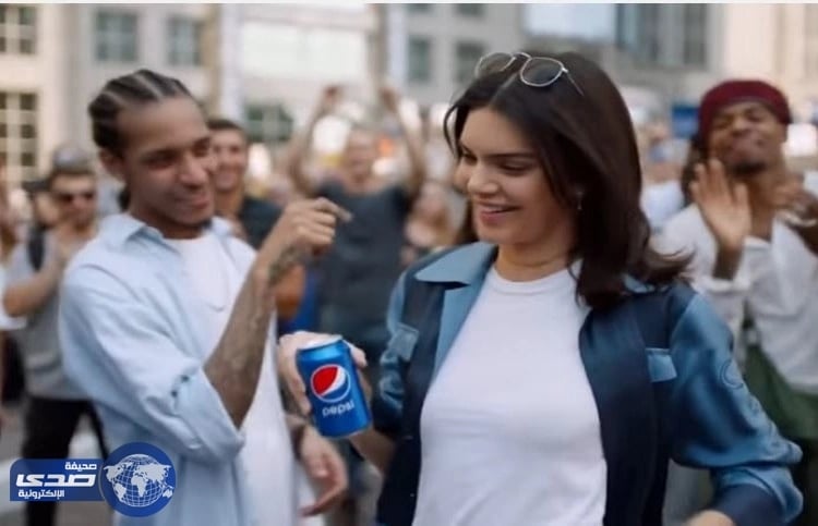 بالفيديو.. قلد إعلان بيبسي الأخير .. فأنقلب ضده