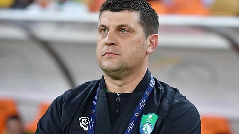 مدرب الأهلي يجهز الأسمري لمواجهة الشباب 