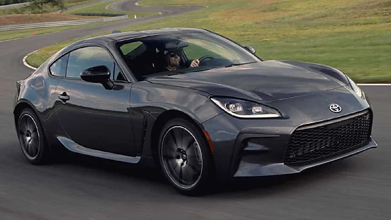 تعرف على أسعار سيارة تويوتا GR86 2022