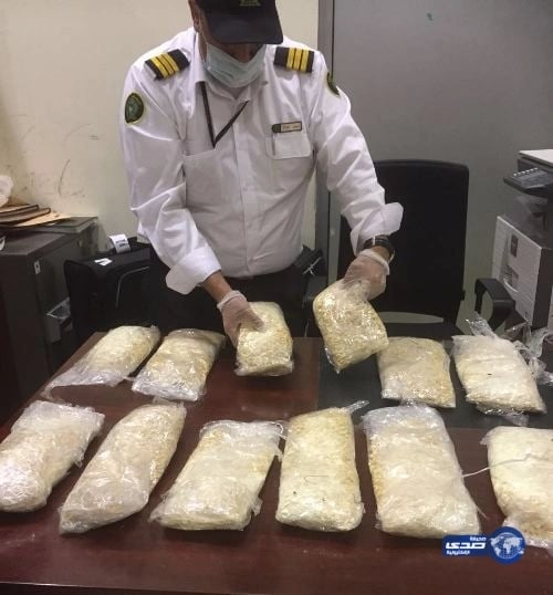 أمن طرق الشمالية يقبض على مواطن بحوزته حبوب مخدره