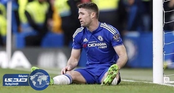 التنفيذ تضع لافتة كبيرة لبيع مول تجاري لرجل أعمال بالمزاد العلني