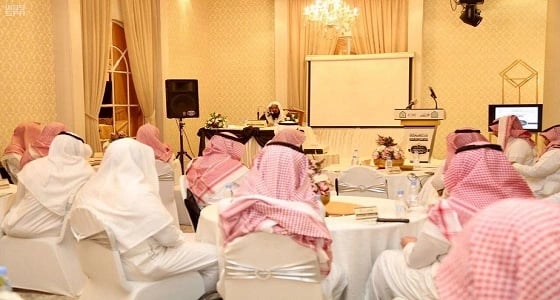 صور.. انطلاق فعاليات ملتقى أثر المعلم والمعلمة في تحقيق الأمن الفكري