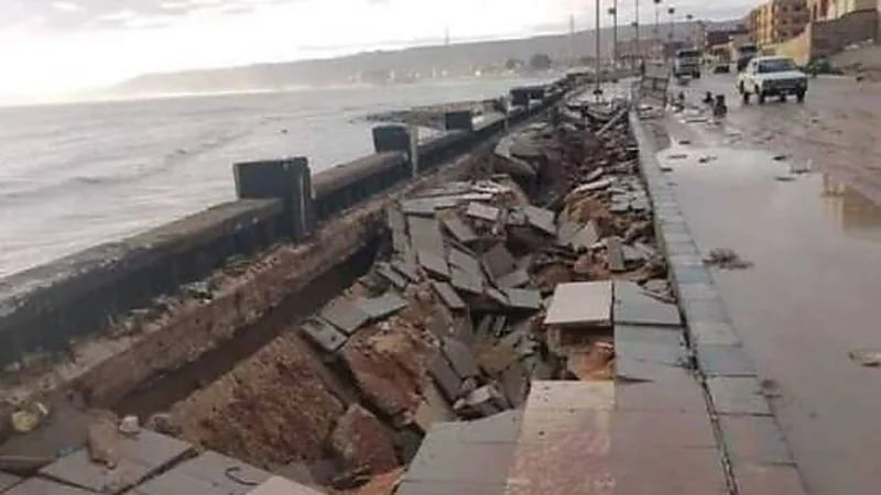 هبوط أرضي جديد يثير الذعر في مصر