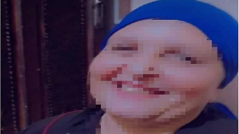 رجل ينهي حياة زوجته وابنته حرقا