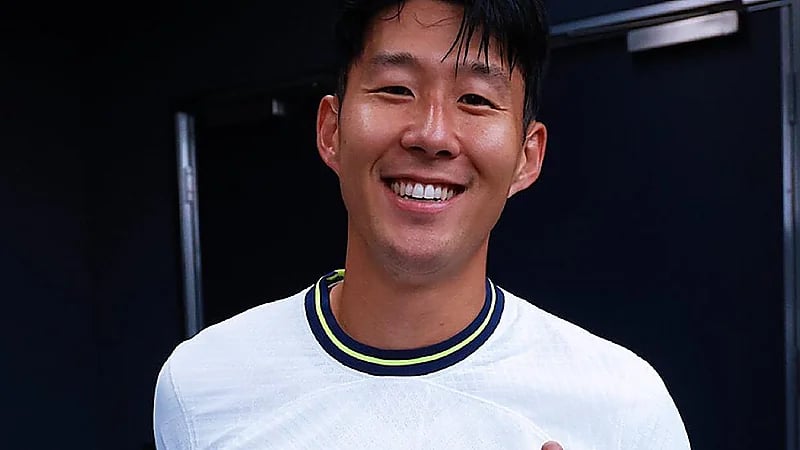 يايسله يرغب في التعاقد مع الكوري سون