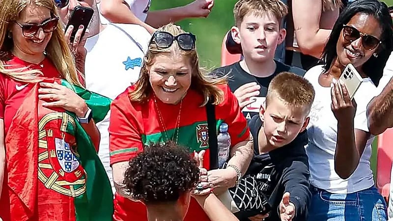 رونالدو يعلق على أول ظهور دولي لنجله