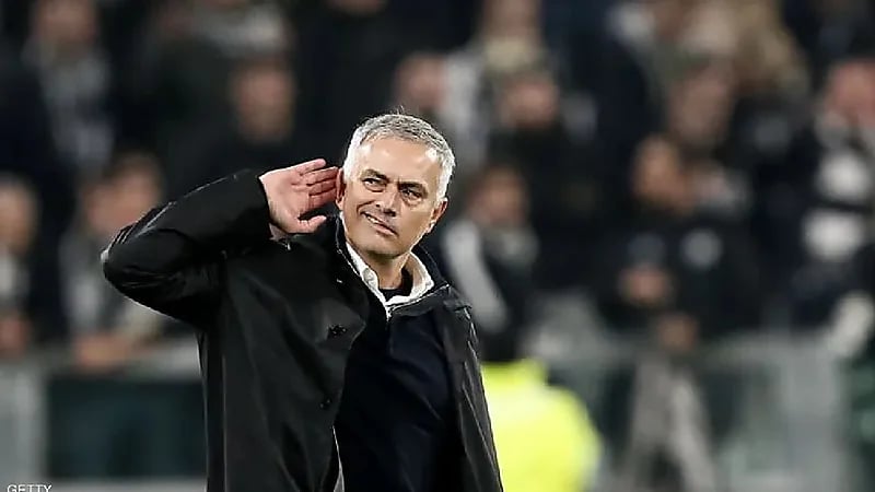 إيقاف مورينيو 4 مباريات بعد تصريحاته ضد غلطة سراي