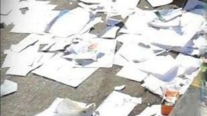 أفغانستان.. طلاب يمزقون أوراق الامتحانات اعتراضاً على قرار حظر التعليم الجامعي للفتيات