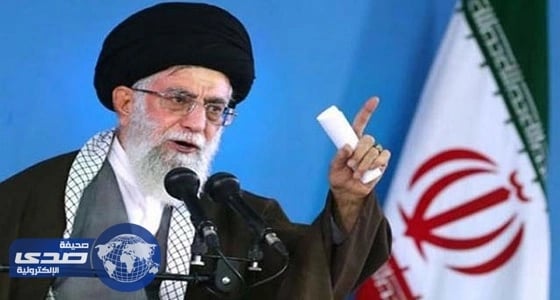 خامنئي : سنرد على الاحتجاجات بالعنف والقوة