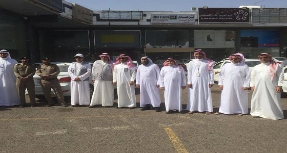 حملة تفتيشية لتطبيق " التوطين " بمنافذ تأجير السيارات في المدينة