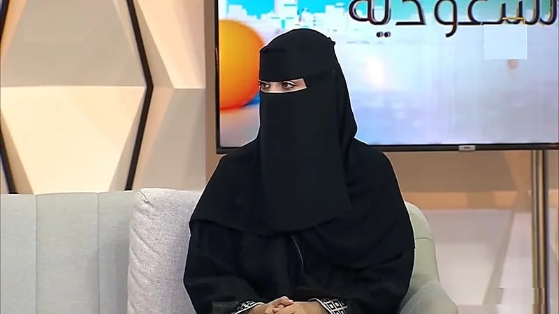 بالفيديو.. مبتكرة توضح كيف يمكن للمعلمين والطلاب استخدام تطبيق "واضح"