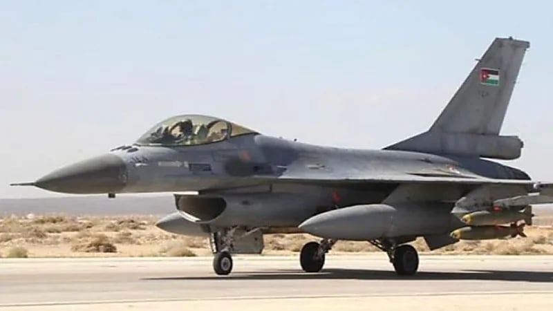 الأردن.. مقتل طيارين إثنين إثر سقوط طائرة تدريب(فيديو)