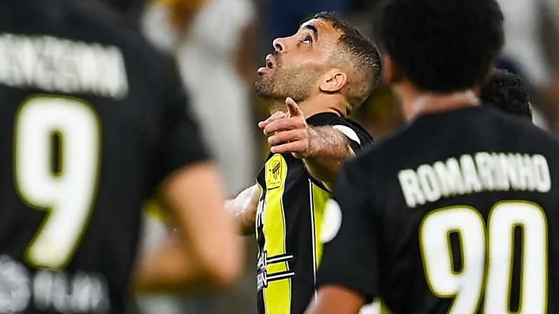 القبض على مشجع اعتدى على نجم الاتحاد حمدالله