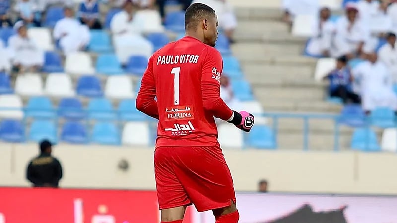 قرار فني يحدد مشاركة حارس الأخدود أمام النصر