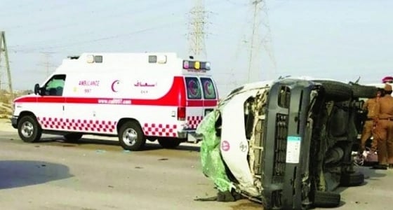 انقلاب سيارة بسبب السرعة على طريق رنية – بيشة وإصابة شخصين