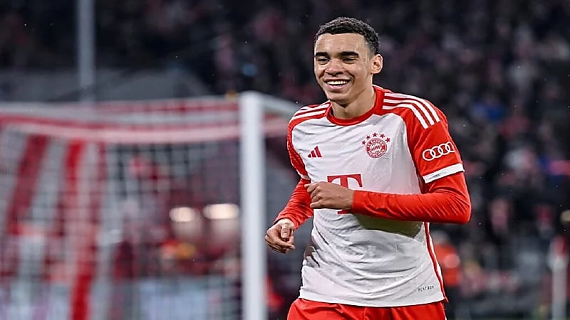 موسيالا: أتطلع للمشاركة بالمباريات مع بايرن في 2025