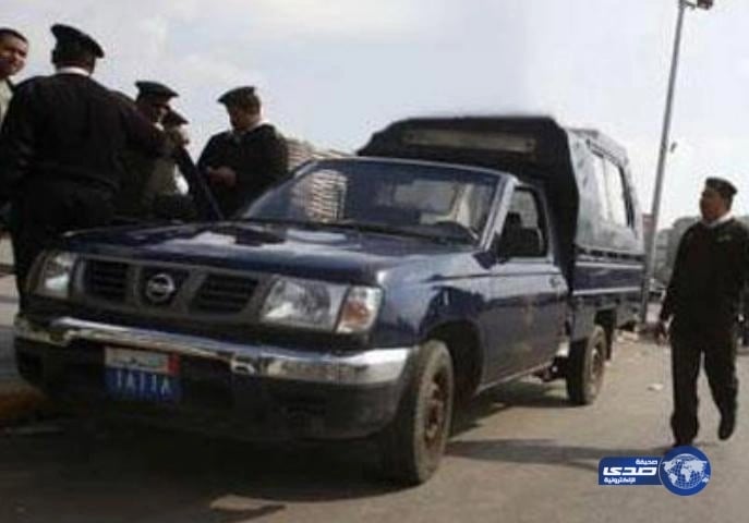 الإطاحة بمتهم سرق 950 ألف جنيه من رجل أعمال سعودي و اجبره على توقيع شيك بـ9 ملايين