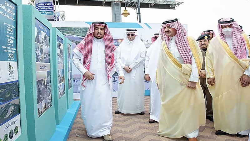 بالفيديو .. تدشين مشروع النقل العام بالحافلات بحاضرة الدمام والقطيف