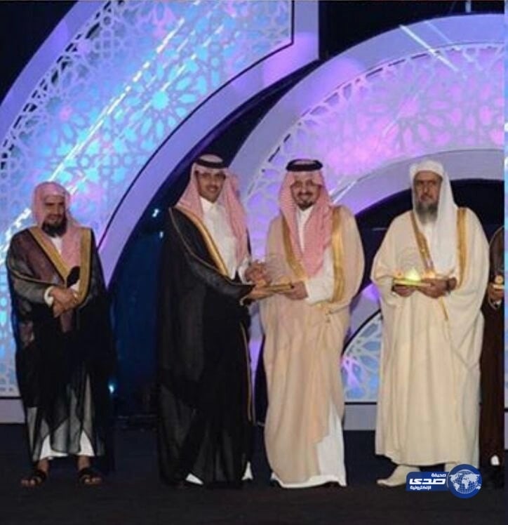 امير عسير يرعى الحفل الختامي لخيمة أبها السياحية الدعوية الثامنة