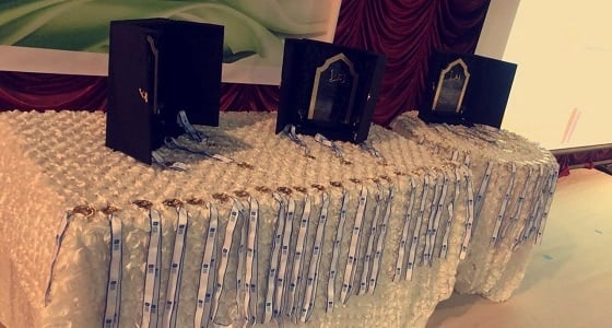بالصور.. تحدي القراءة العربي يكرم 30 طالبة مشاركة بمكة