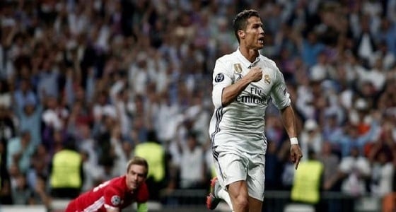 بنزيما يعود لتشكيلة الريال في مواجهة البافاري