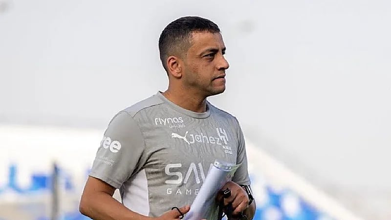 عودة الشلهوب لقيادة تدريبات الهلال تشعل الجدل بين الجماهير