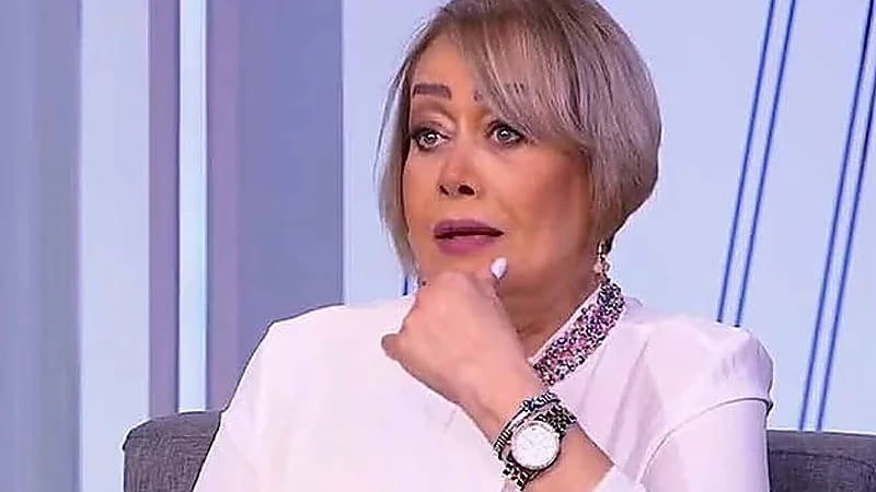 بالفيديو.. "هالة فاخر" توضح سبب خلعها الحجاب