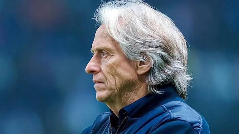 الحزن يسيطر على جيسوس بعد خسارة فرصة تدريب البرازيل