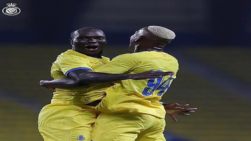 " تاليسكا" و"آدم" بدائل لأبو بكر أمام الأتفاق