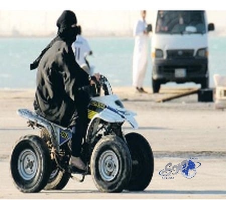 "الأمر بالمعروف": مصدر "السماح للمرأة بقيادة الدراجات" لا تتوفر لديه المعلومات