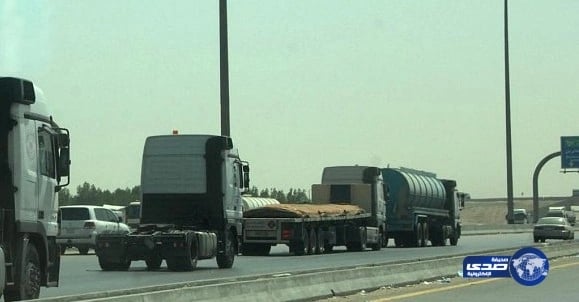 ضبط 137 مخالفة قيادة شاحنة بدون رخصة بحفر الباطن