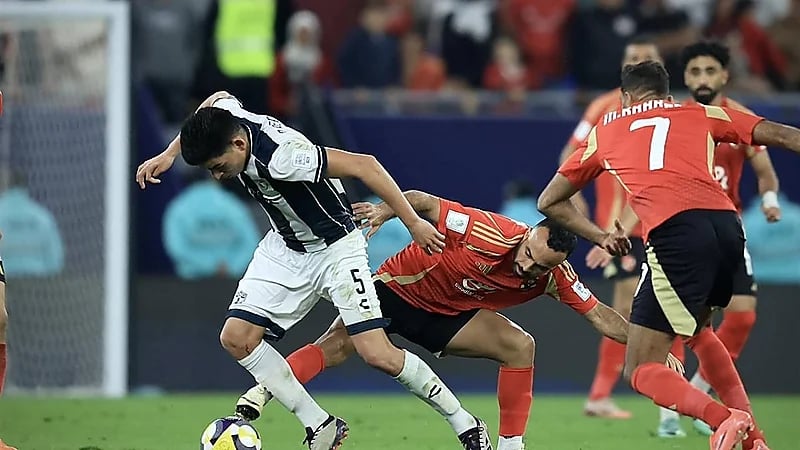 الأهلي المصري يُضيع فوزا محققا أمام باتوشوكا في الإنتركونتيننتال