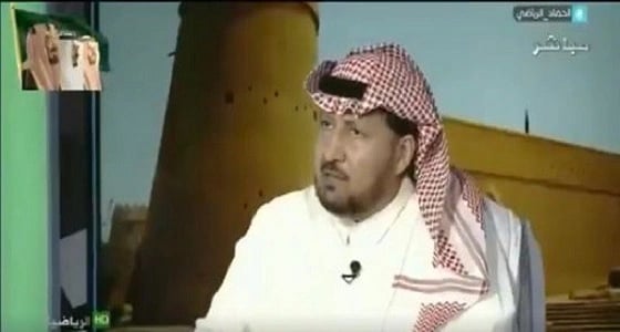 بالفيديو.. موقف كوميدي بين إعلامي رياضي وأحد الضيوف على الهواء