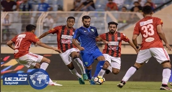 الفتح يتخطى الرائد بهدف بيدرو