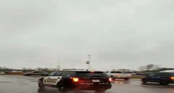 بالصور.. إصابة شخصين ومقتل المهاجم في إطلاق نار قرب واشنطن