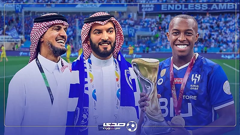 جماهير الهلال تطالب بتوضيح رسمي حول مغادرة سعود عبد الحميد