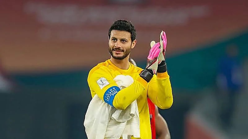 شوبير يفجر مفاجأة حول انتقال الشناوي إلى الدوري السعودي