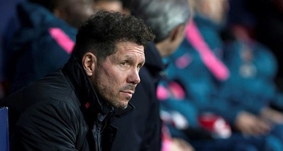 مدرب أتلتيكو مدريد: نعيش في مجتمع يوجد فيه الجدل بشكل مستمر