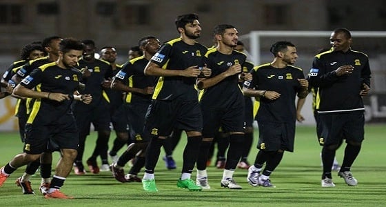 قريبا .. عودة أحمد عسيري وبدر النخلي لتدريبات الاتحاد بفضل بوجمعة